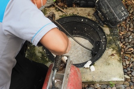 Grease Trap Cleaning Schedule for Restaurants: The 25% Rule Explained